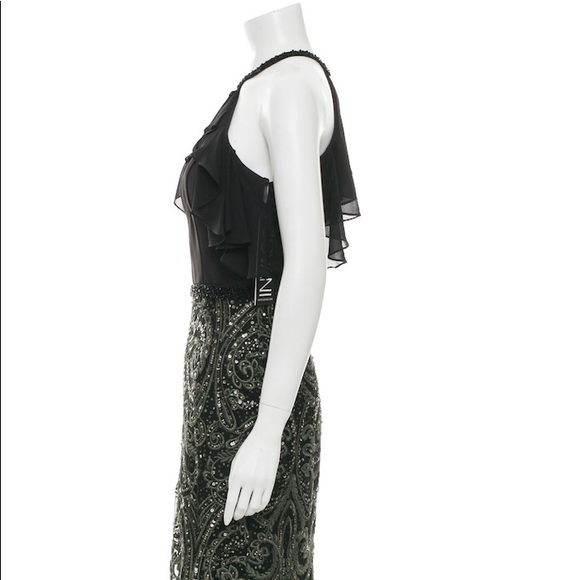 Gorgeous gown - Picture 3 of 6